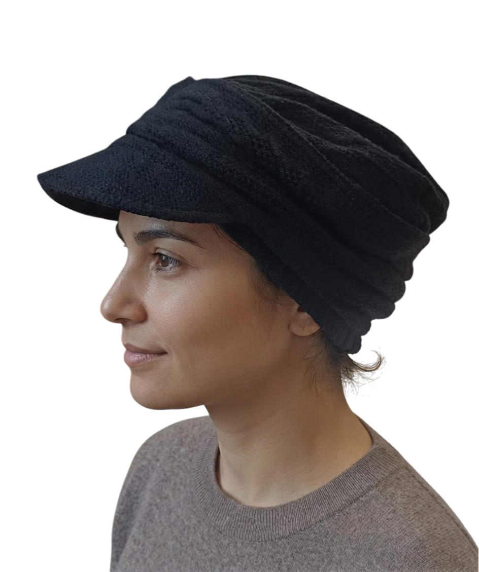 Marika czarna sweterek